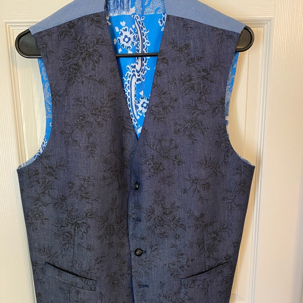 Blue suit vest - medium